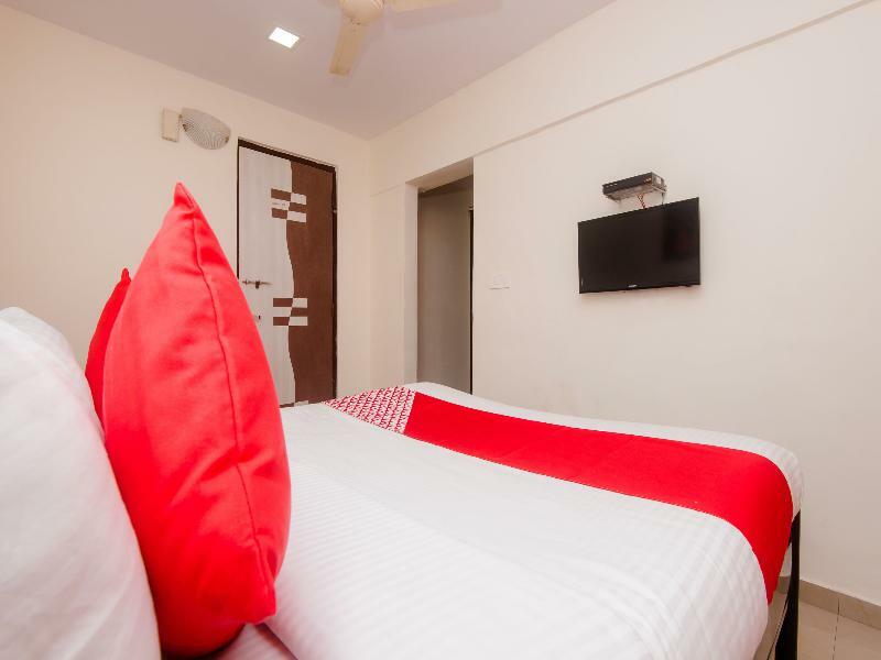 Oyo Flagship 756 Hotel Sarang Heritage Navi Mumbai Luaran gambar
