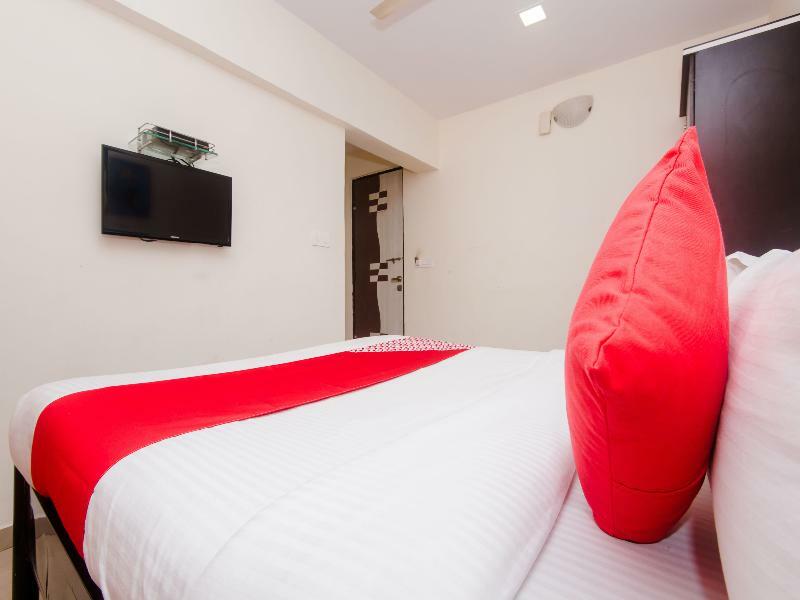 Oyo Flagship 756 Hotel Sarang Heritage Navi Mumbai Luaran gambar